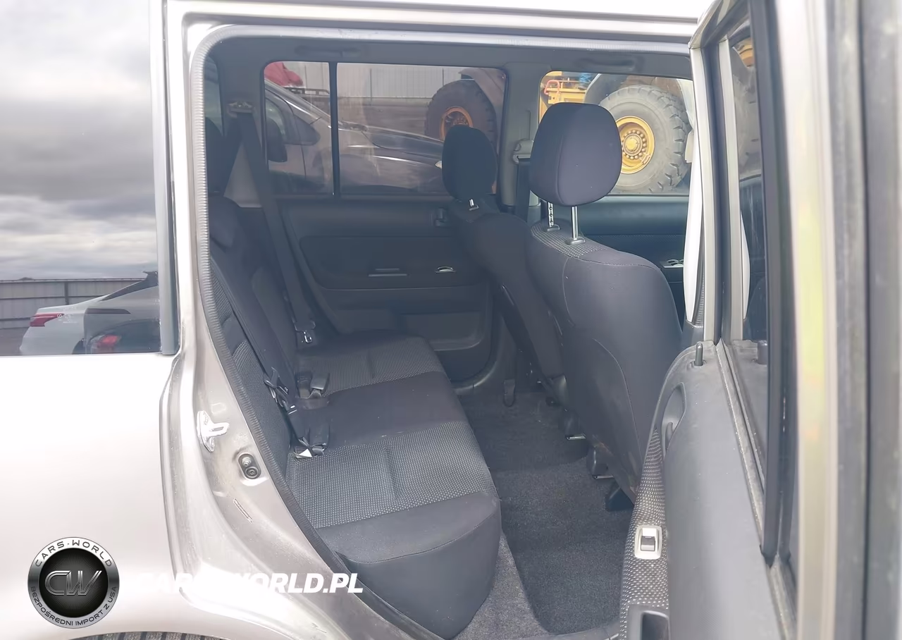 2005 Scion Xb VIN:JTLKT324X50214300 - 8