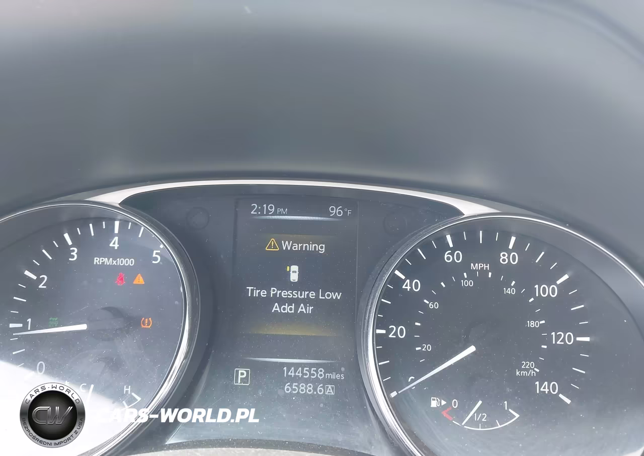 2014 Nissan Rogue S VIN:5N1AT2MV3EC755741 - 7