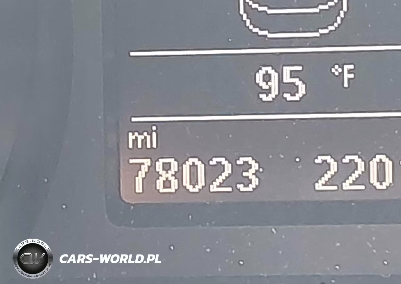 2018 Volkswagen Passat 2.0T R-Line-2.0T S VIN:1VWAA7A35JC023726 - 15