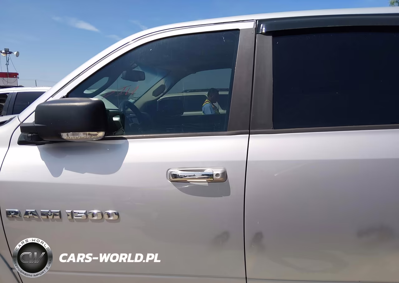 2012 Ram 1500 Laramie VIN:1C6RD6NT2CS194127 - 14