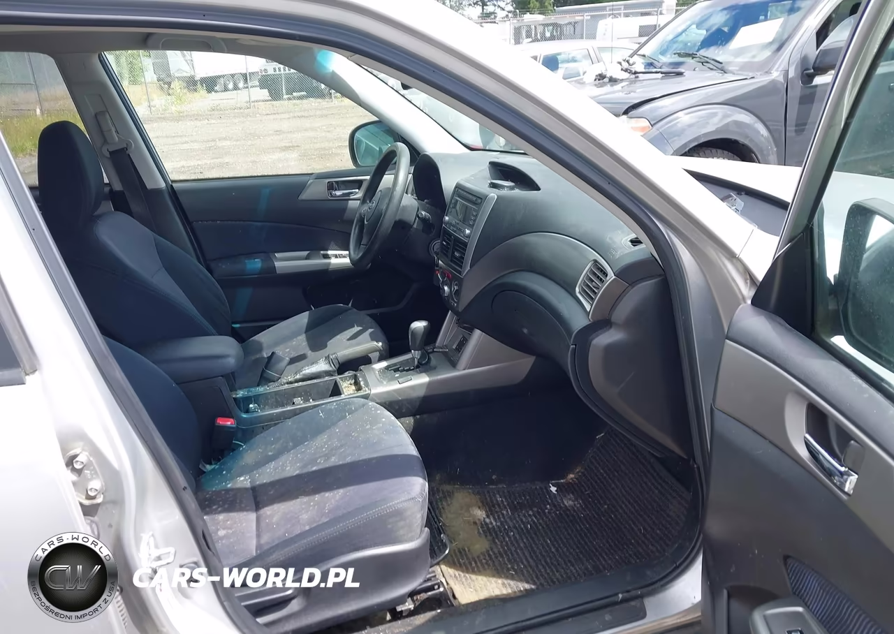 2010 Subaru Forester 2.5X Premium VIN:JF2SH6CC4AH805997 - 5