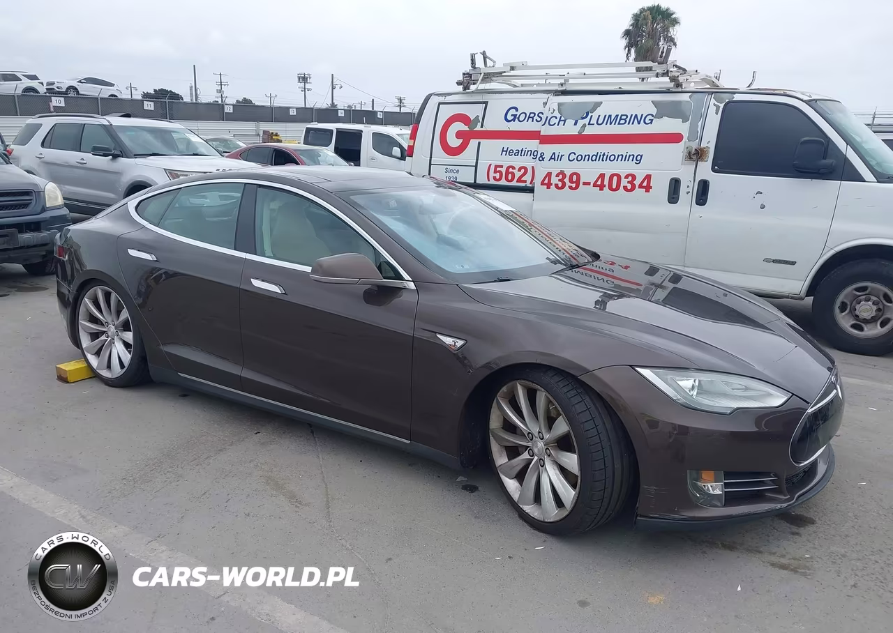 2013 Tesla Model S