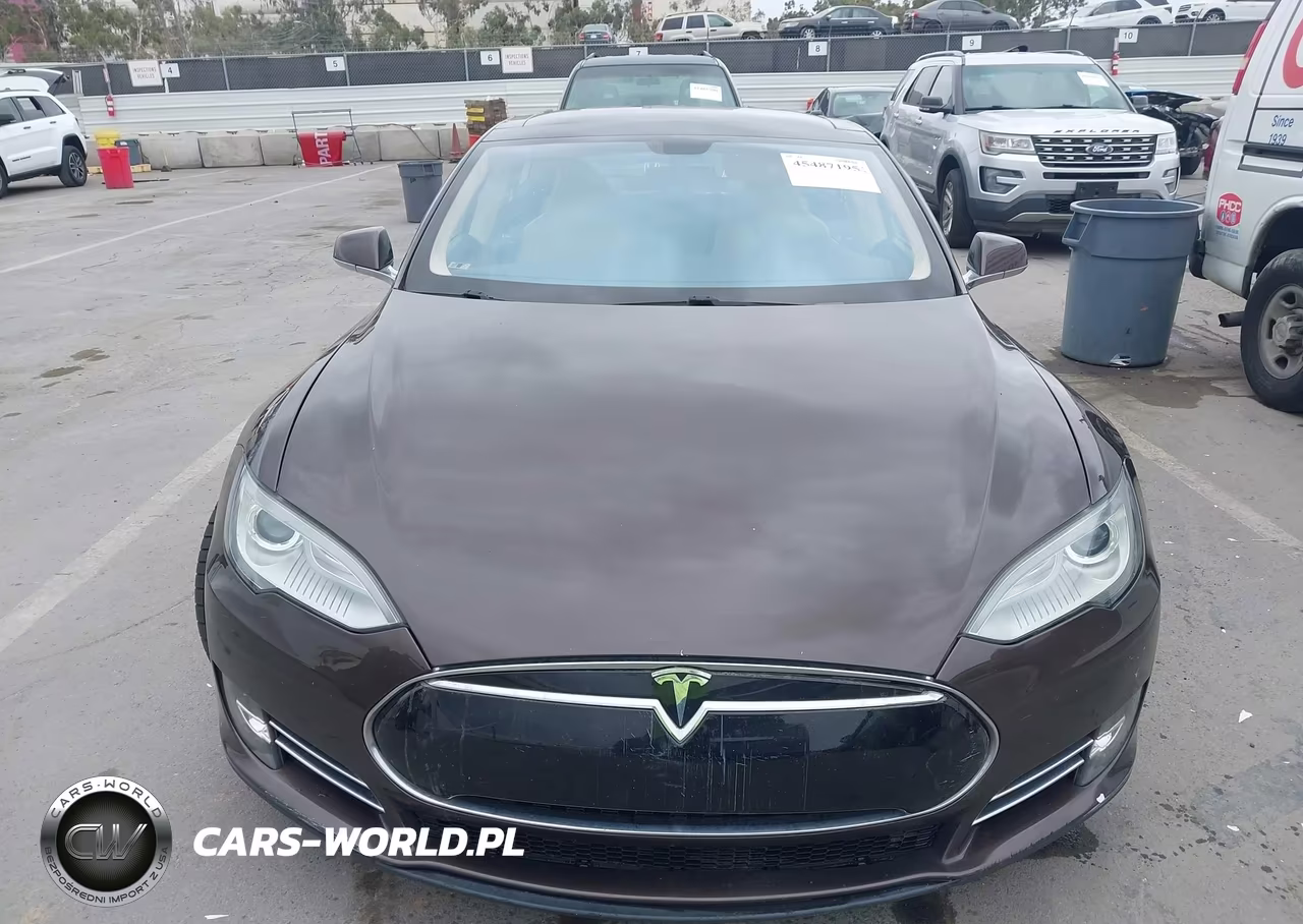 2013 Tesla Model S VIN:5YJSA1BC8DFP10483 - 11