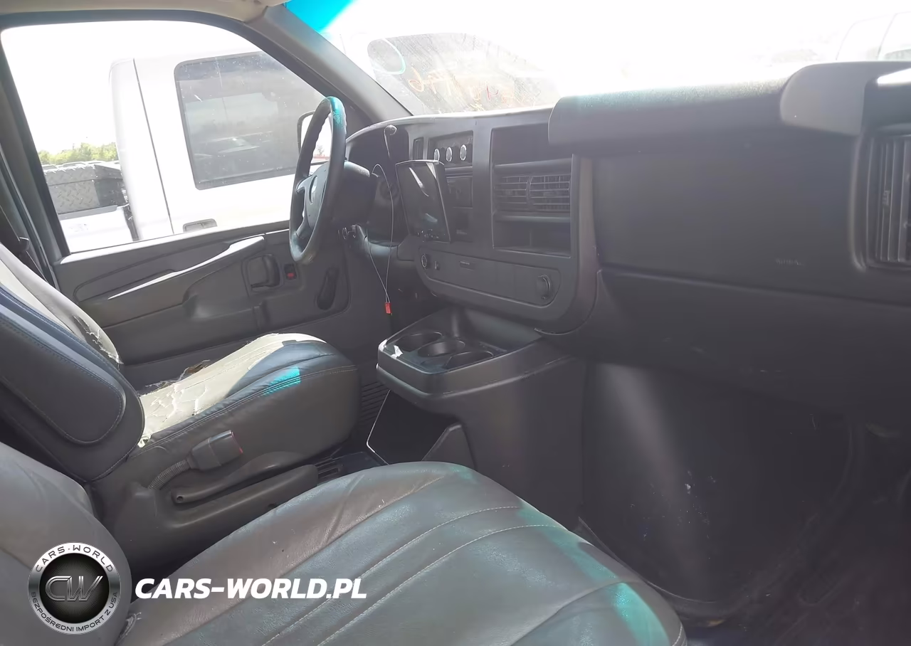 2012 Chevrolet Express 1500 Work Van VIN:1GCSGAFX5C1137402 - 5