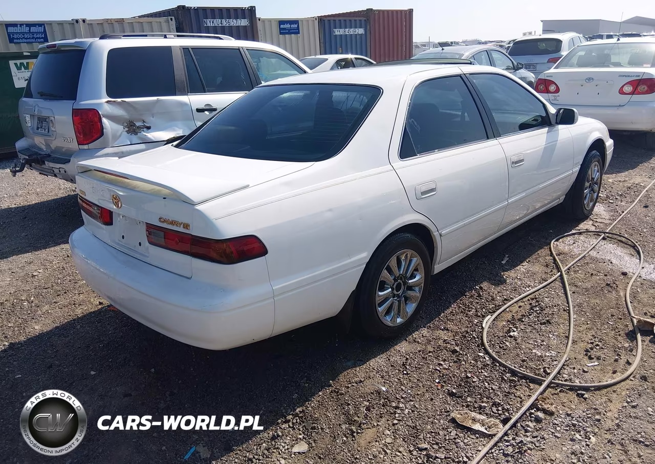 1998 Toyota Camry Le VIN:4T1BG22K5WU252466 - 4