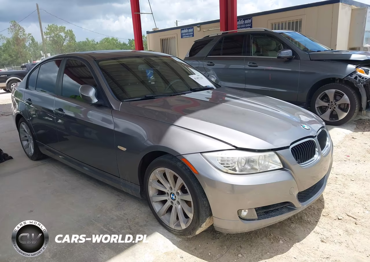 2011 BMW 328I – zdjęcie 1 z 16