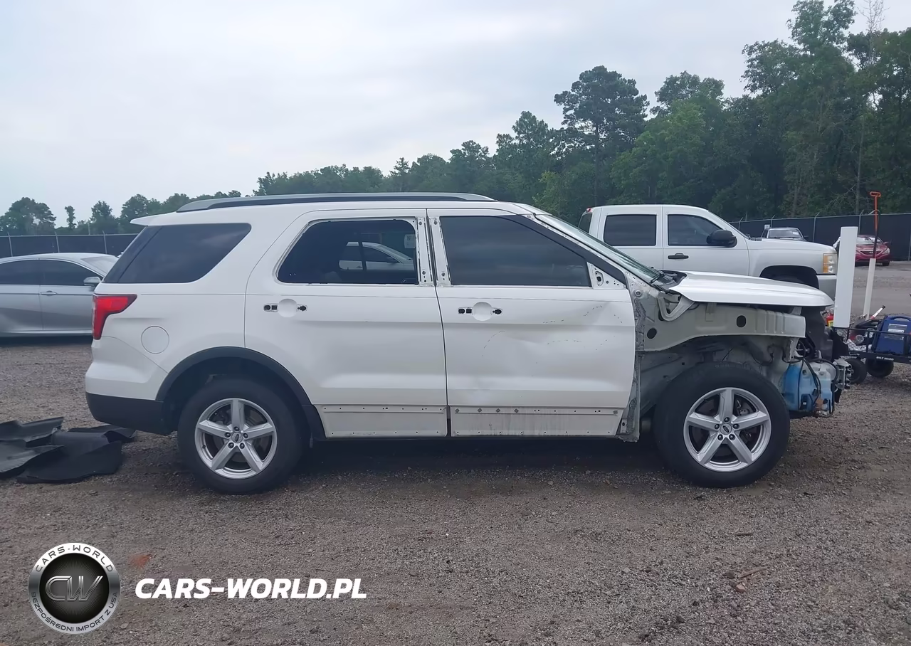2016 Ford Explorer Xlt VIN:1FM5K8D82GGC00051 - 14