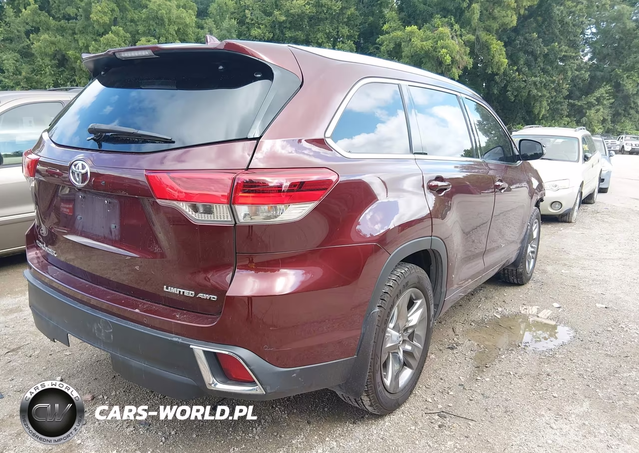 2017 Toyota Highlander Limited Platinum VIN:5TDDZRFH6HS464895 - 4
