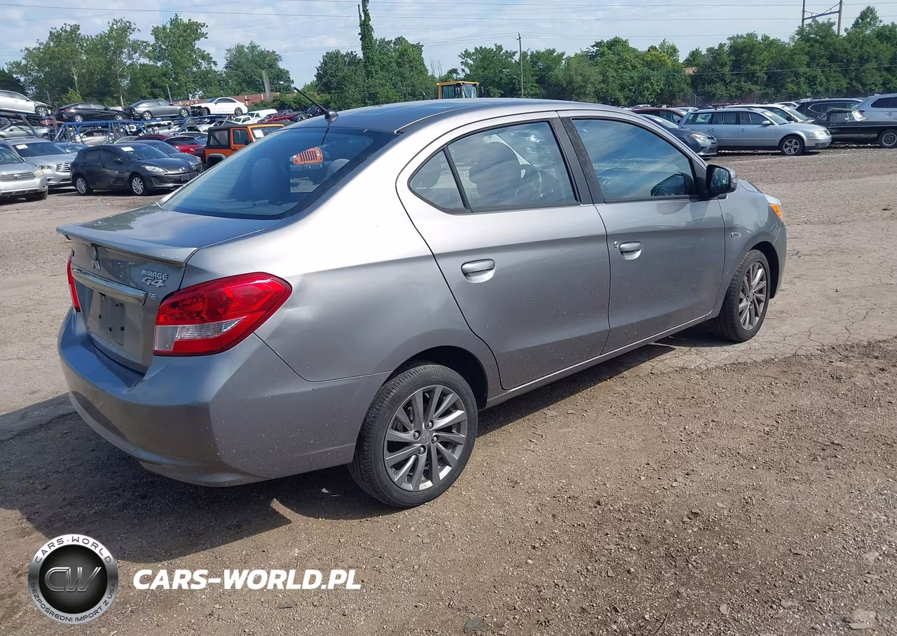 2017 Mitsubishi Mirage G4 Se VIN:ML32F4FJ6HHF15635 - 4