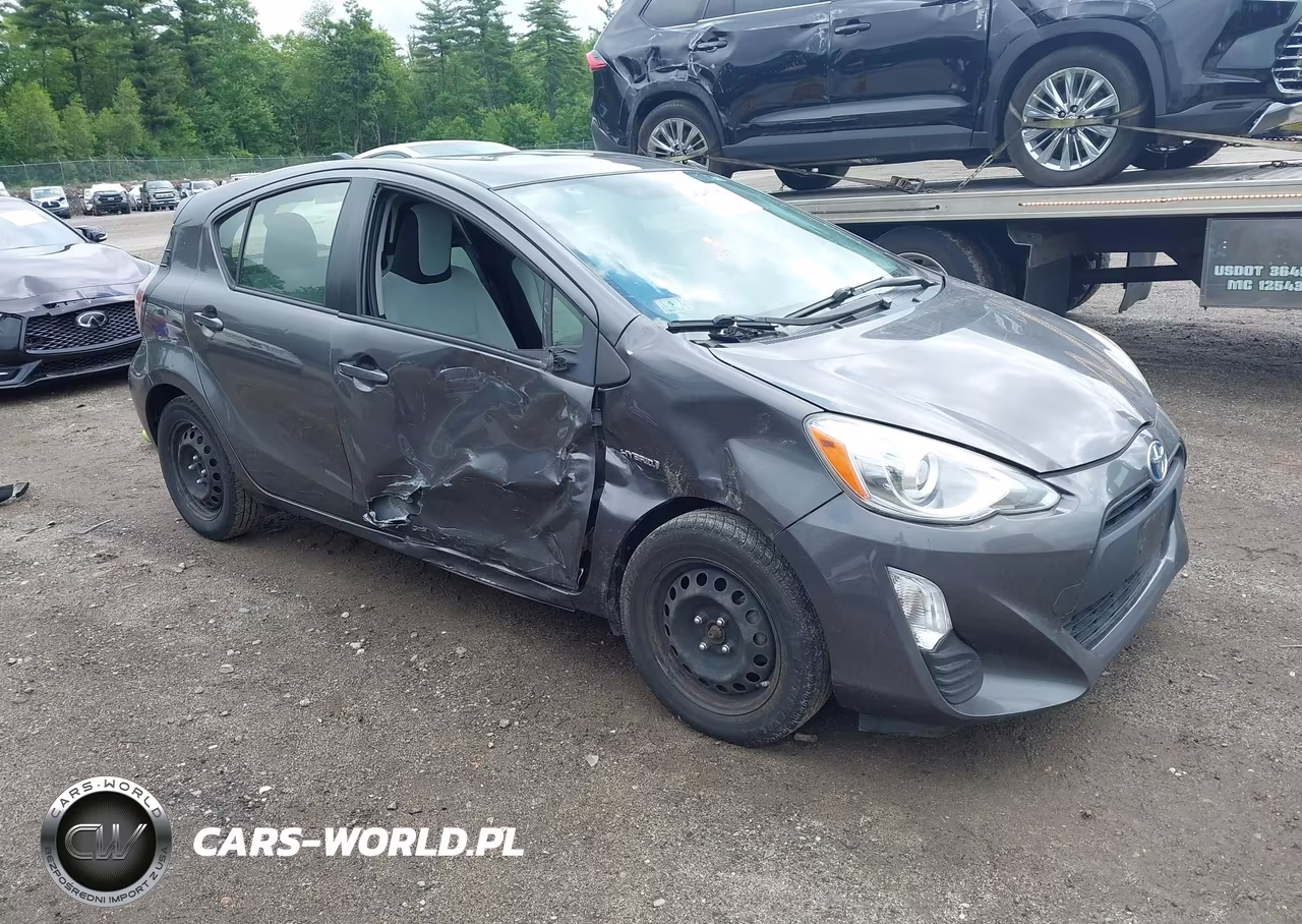 2016 Toyota Prius C One