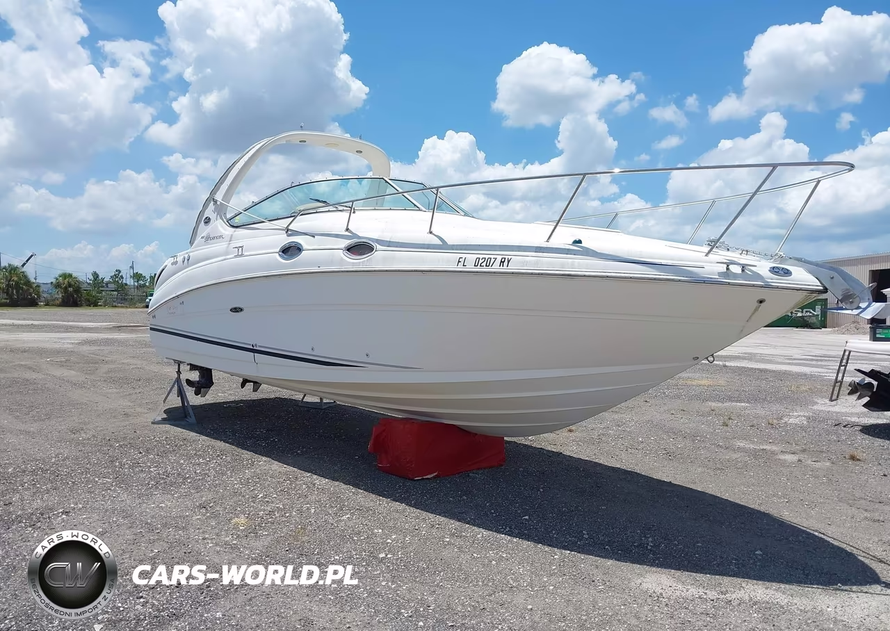 2004 Sea Ray Boat