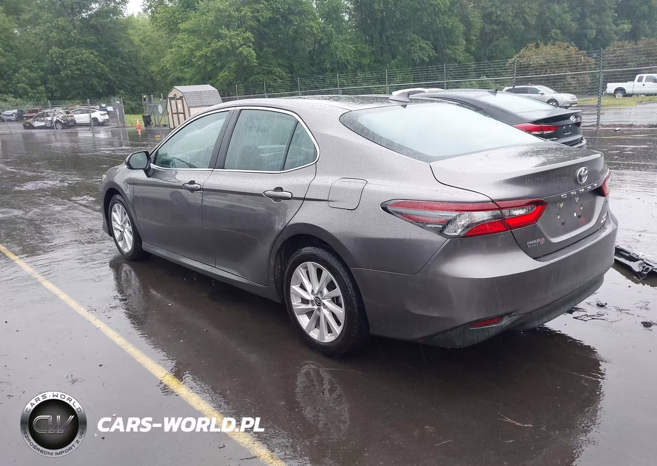 2024 Toyota Camry Le VIN:4T1C11BK3RU108290 - 3