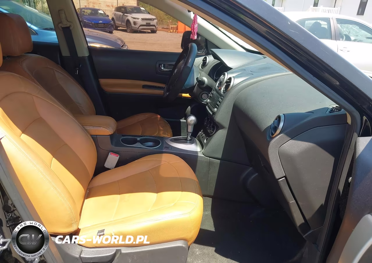 2015 Nissan Rogue Select S VIN:JN8AS5MV4FW766986 - 5