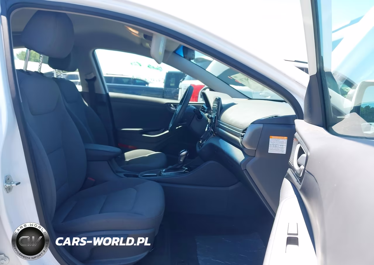 2020 Hyundai Ioniq Hybrid Blue VIN:KMHC65LC6LU231105 - 5