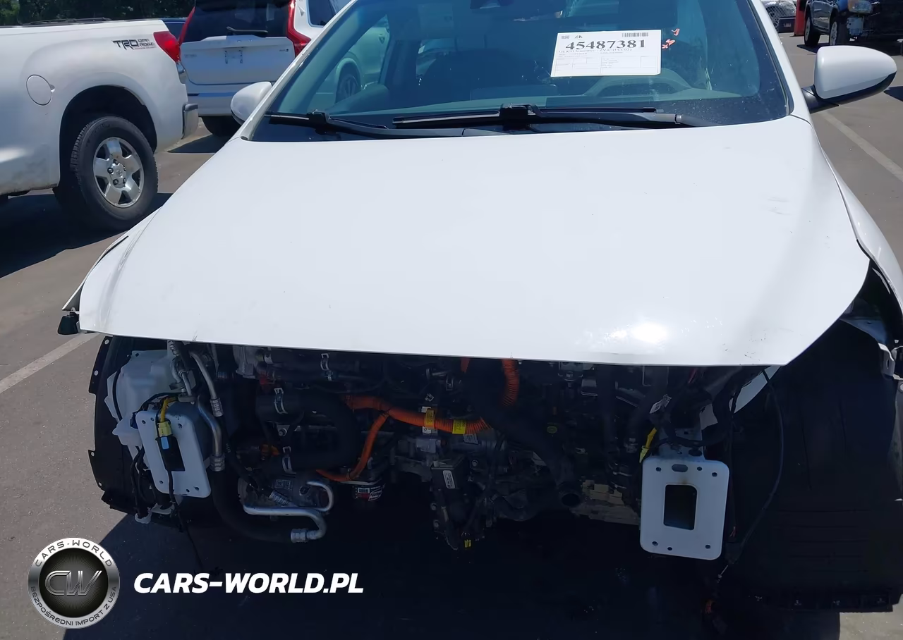 2020 Hyundai Ioniq Hybrid Blue VIN:KMHC65LC6LU231105 - 6