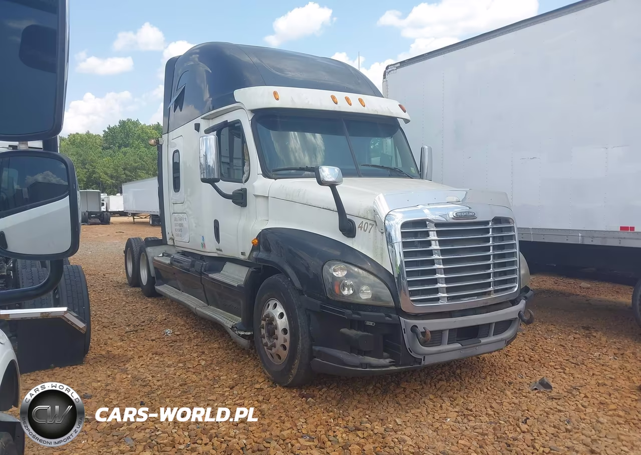2011 Freightliner Cascadia 125