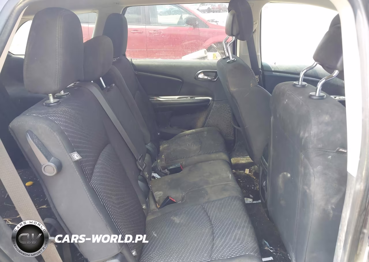 2019 Dodge Journey Se VIN:3C4PDCBBXKT804072 - 8