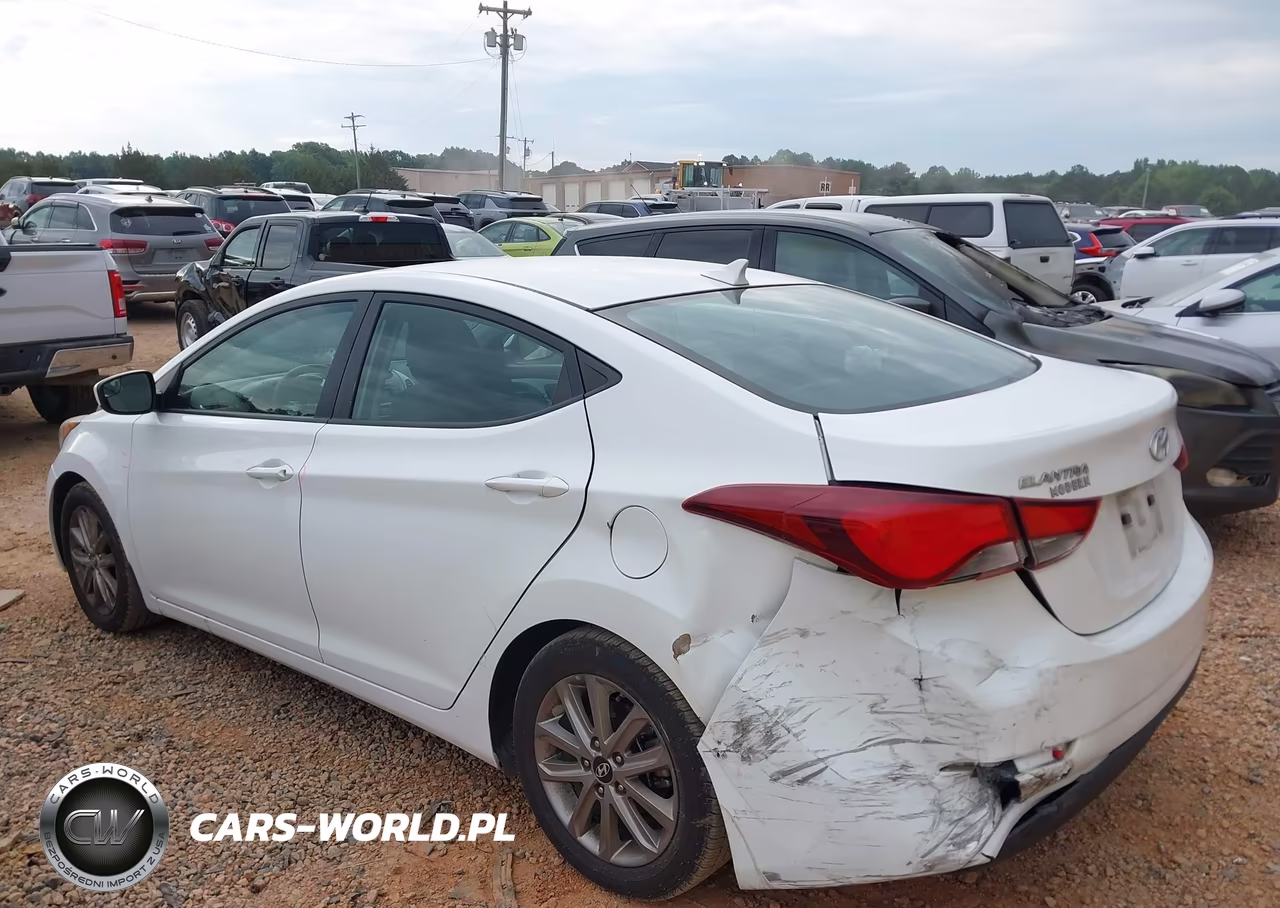 2014 Hyundai Elantra Se VIN:5NPDH4AE7EH510027 - 3