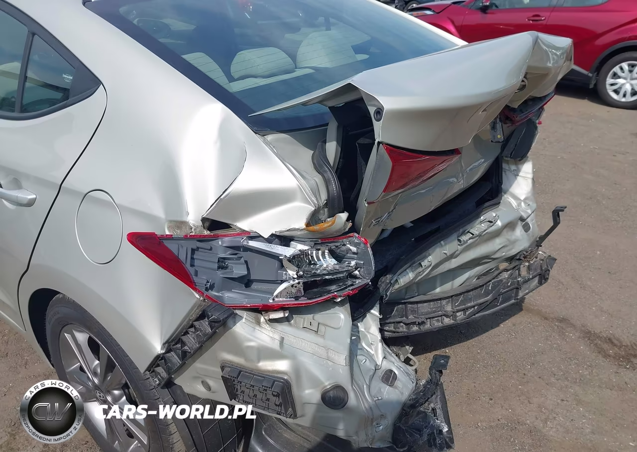 2017 Hyundai Elantra Se VIN:5NPD84LF3HH120763 - 6
