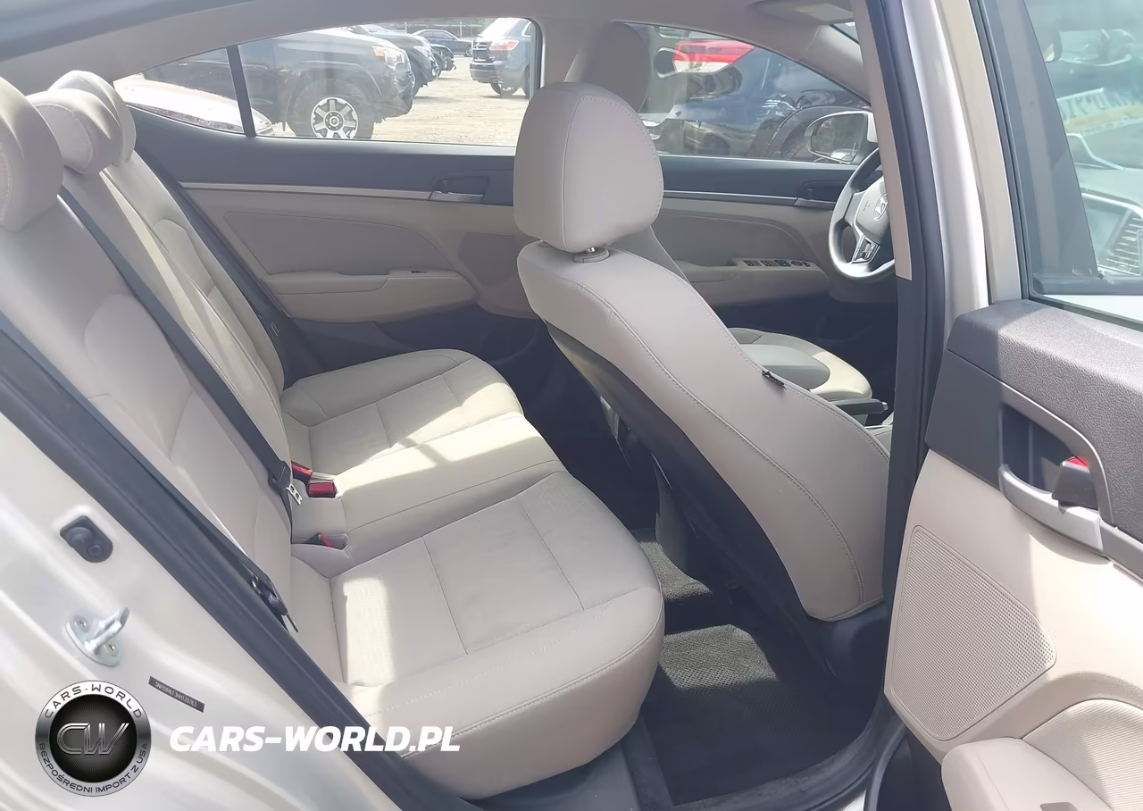 2017 Hyundai Elantra Se VIN:5NPD84LF3HH120763 - 8