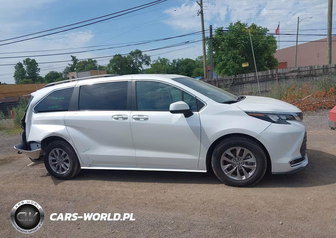 2024 Toyota Sienna Xle VIN:5TDYSKFC3RS143173 - 14