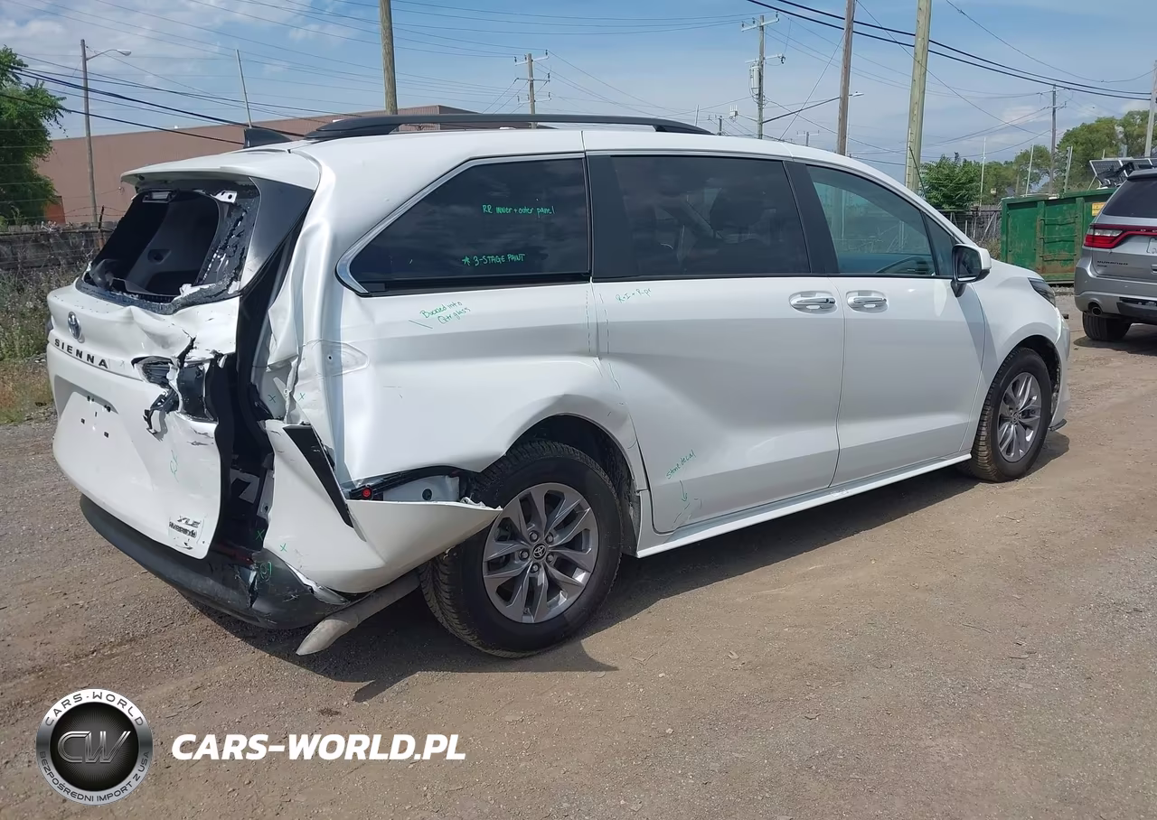 2024 Toyota Sienna Xle VIN:5TDYSKFC3RS143173 - 4