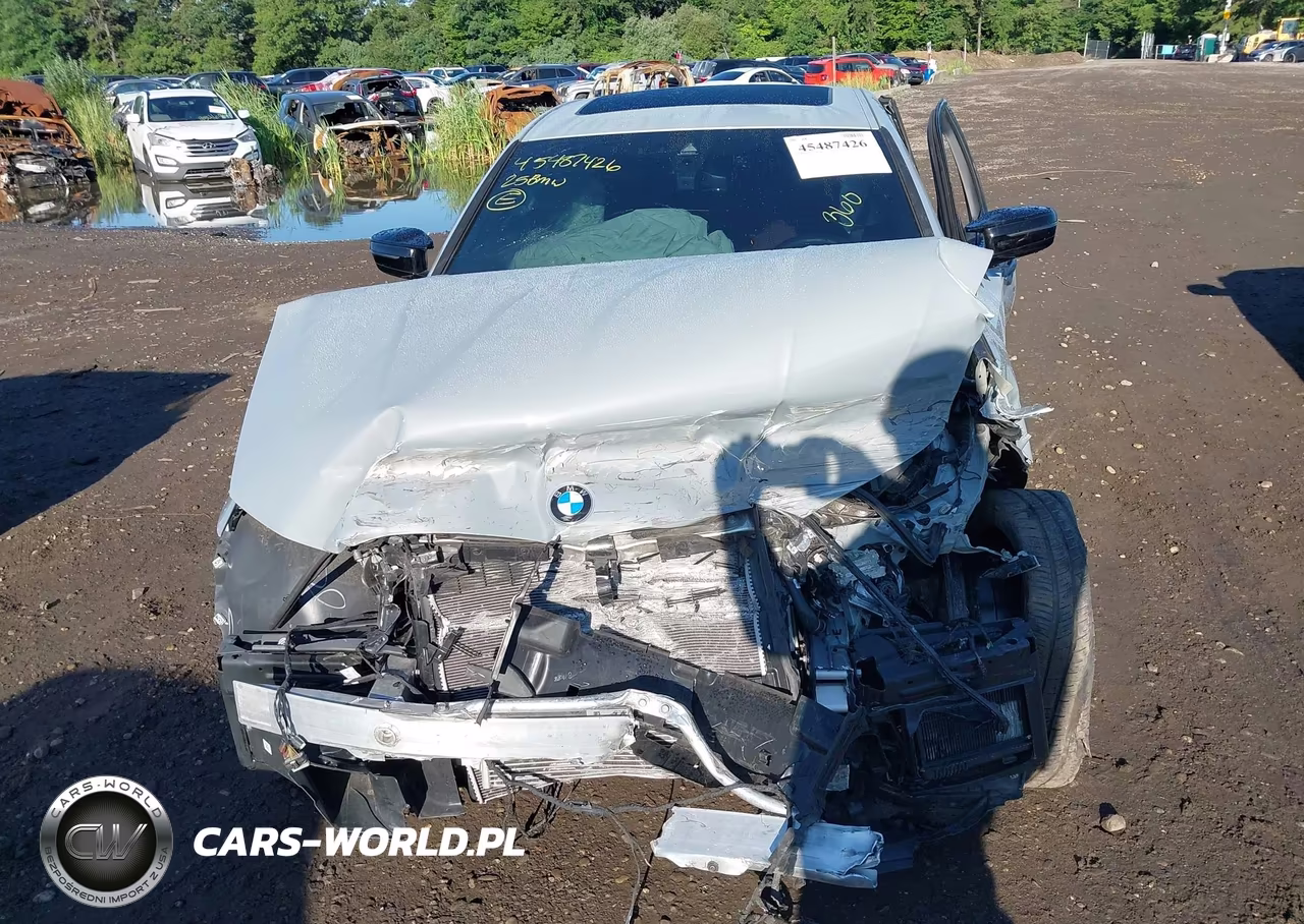 2025 BMW M340I xDrive VIN:3MW69FT00S8F47371 - 11