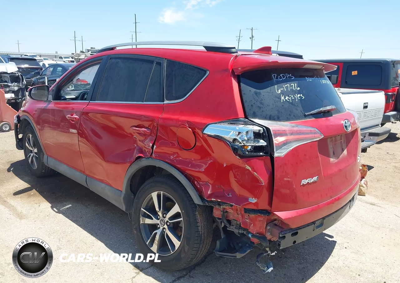 2017 Toyota Rav4 Xle VIN:2T3RFREV1HW587704 - 3
