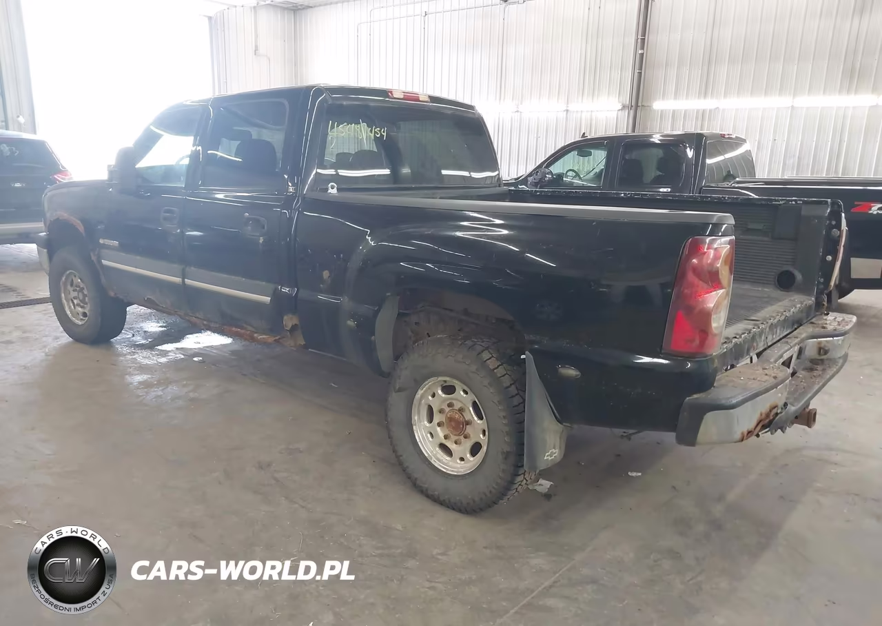 2003 Chevrolet Silverado 1500Hd Lt VIN:1GCGK13U73F211033 - 3