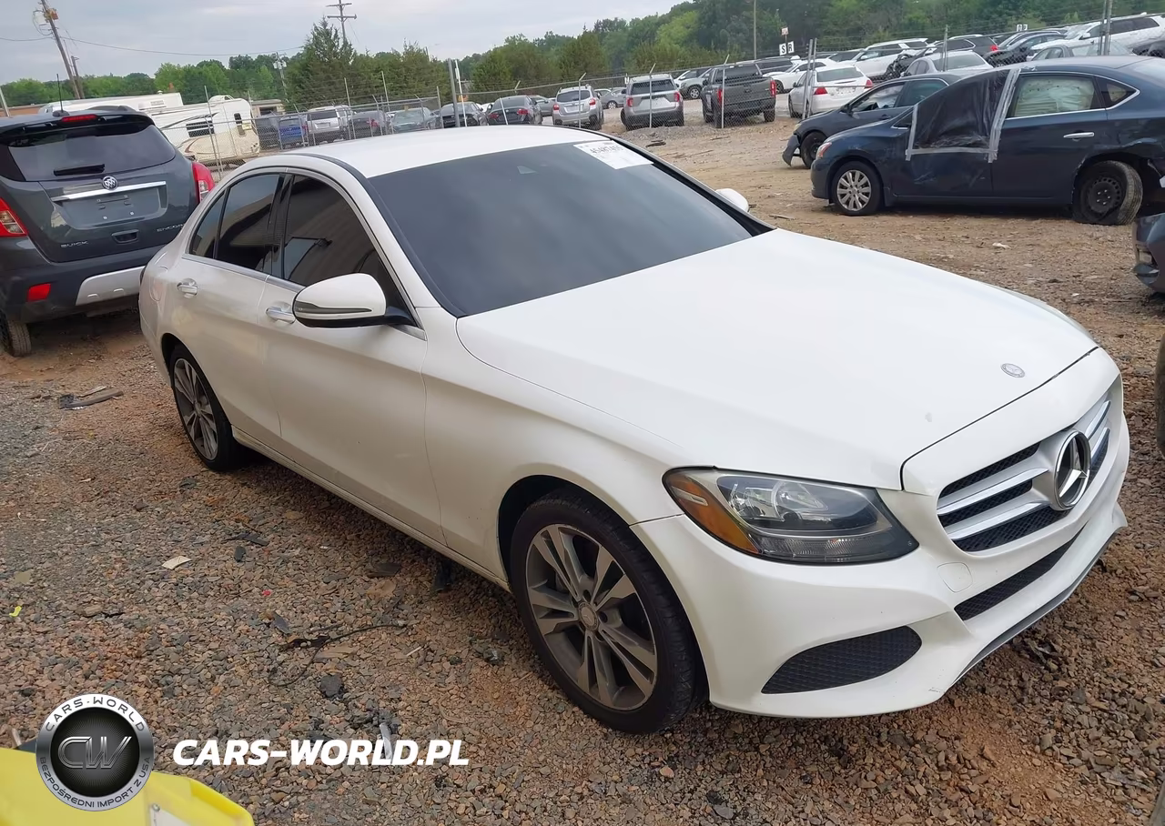 2016 Mercedes-Benz C 300 4Matic – zdjęcie 1 z 16
