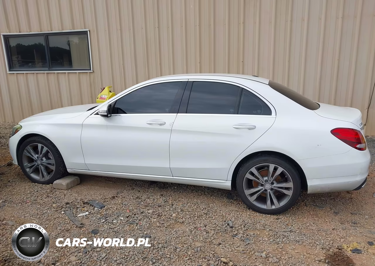 2016 Mercedes-Benz C 300 4Matic VIN:55SWF4KB7GU130933 - 14