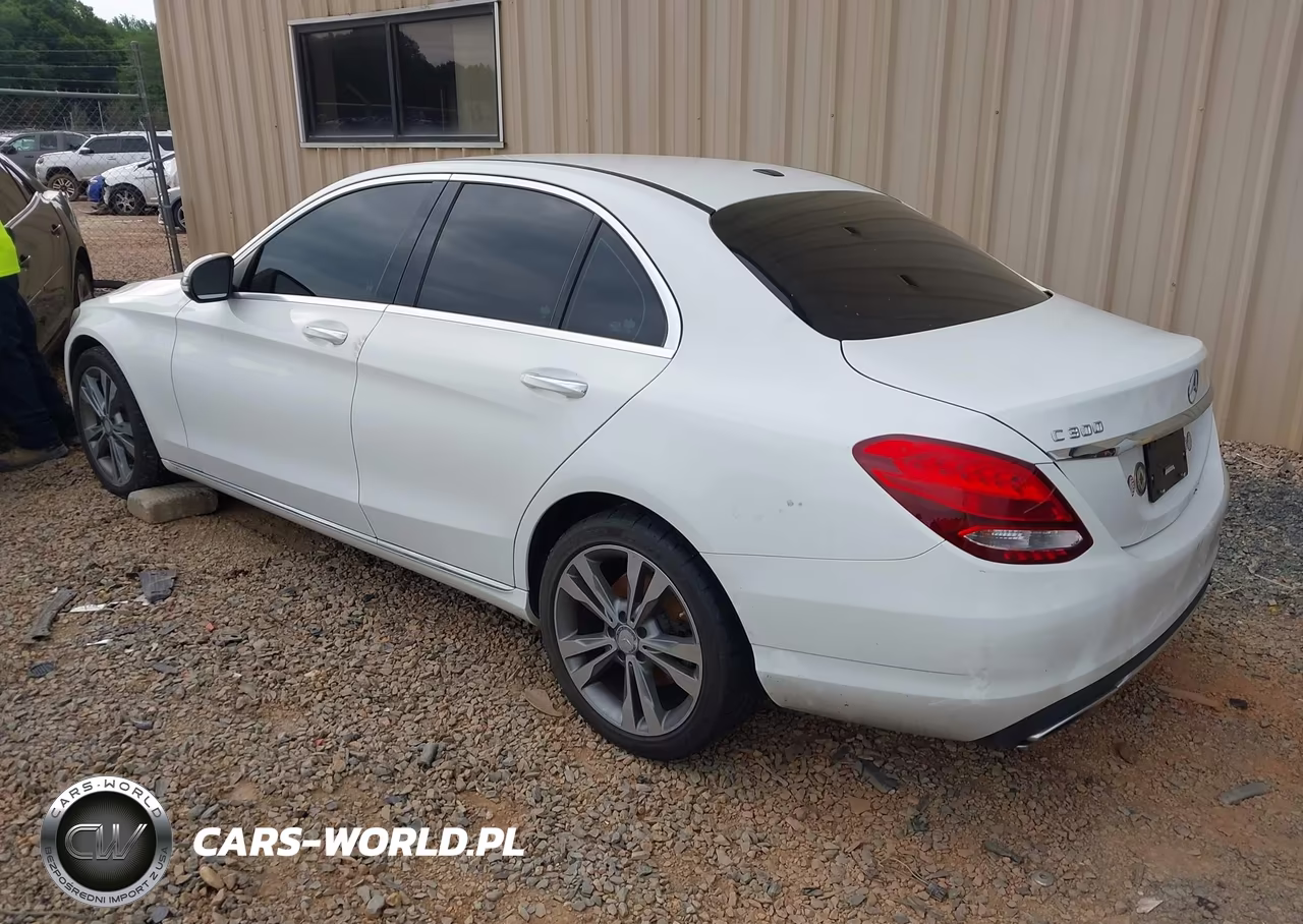 2016 Mercedes-Benz C 300 4Matic VIN:55SWF4KB7GU130933 - 3