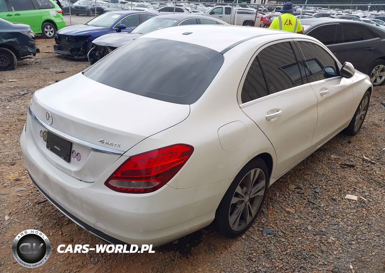 2016 Mercedes-Benz C 300 4Matic VIN:55SWF4KB7GU130933 - 4
