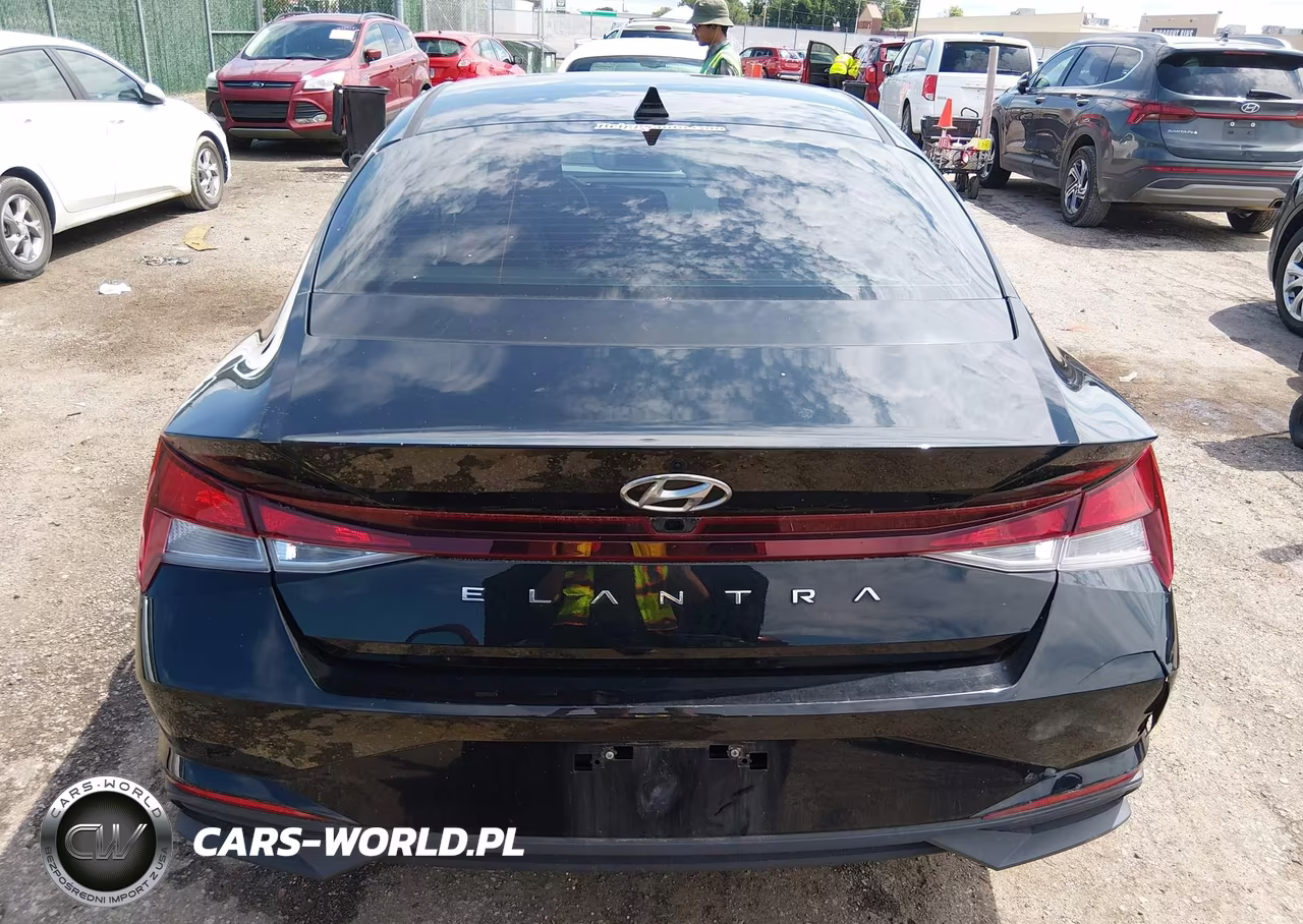 2021 Hyundai Elantra Sel VIN:KMHLM4AGXMU136652 - 16