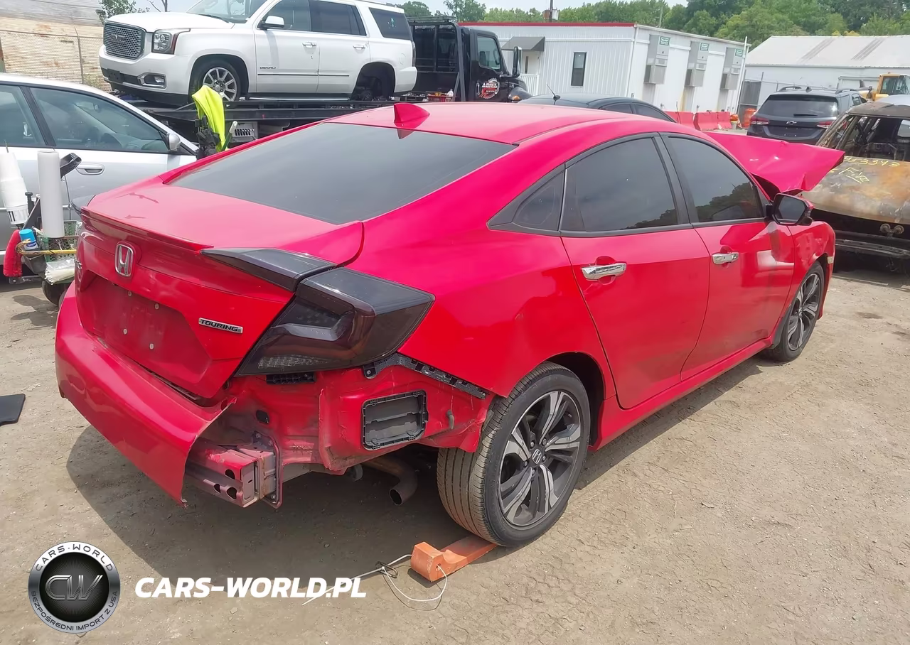2018 Honda Civic Touring VIN:JHMFC1F91JX026482 - 4