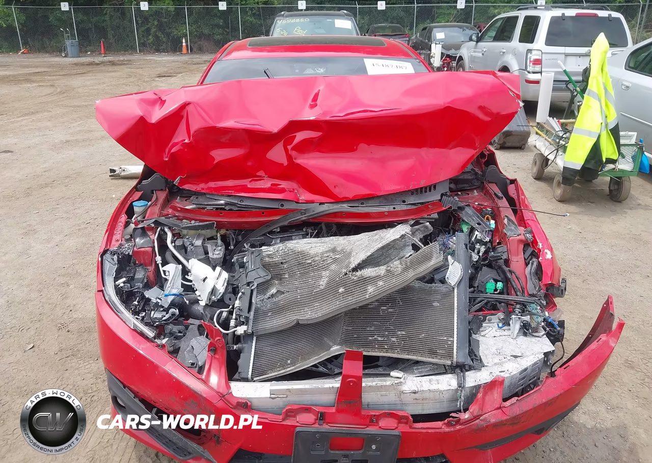 2018 Honda Civic Touring VIN:JHMFC1F91JX026482 - 6
