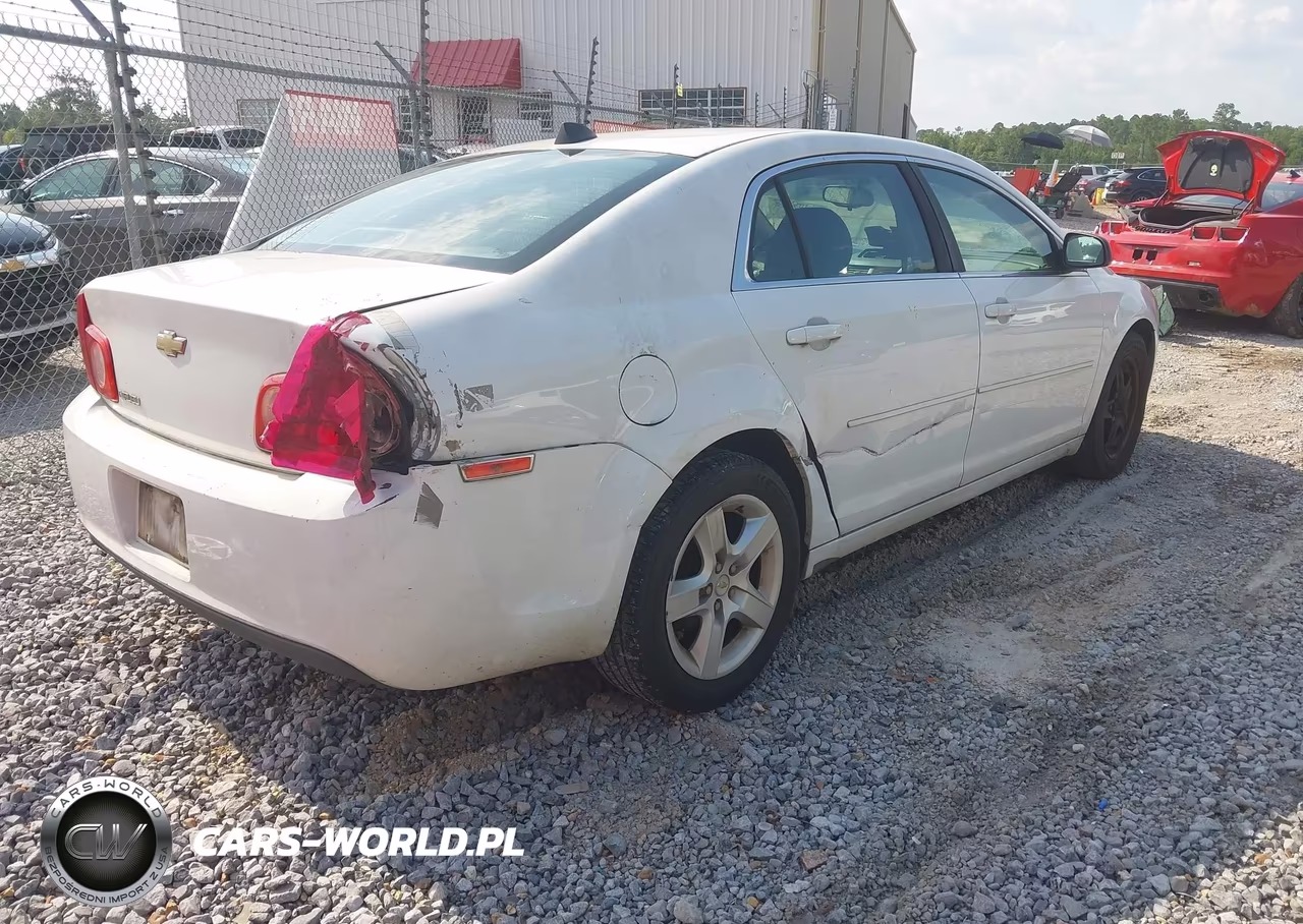 2012 Chevrolet Malibu Ls VIN:1G1ZB5E09CF112698 - 4