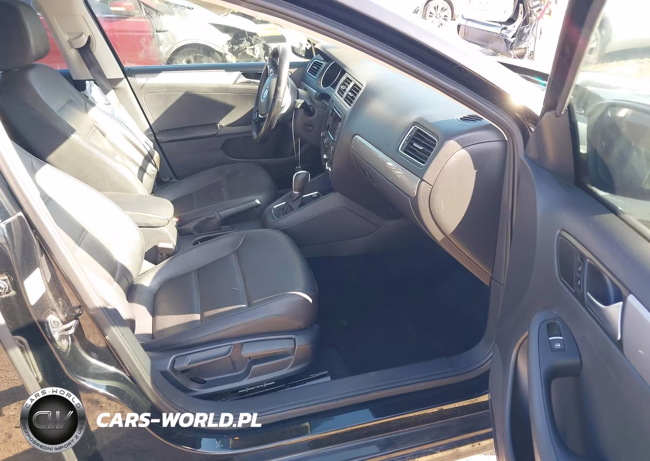 2015 Volkswagen Jetta 1.8T Se VIN:3VWD07AJ7FM238982 - 5