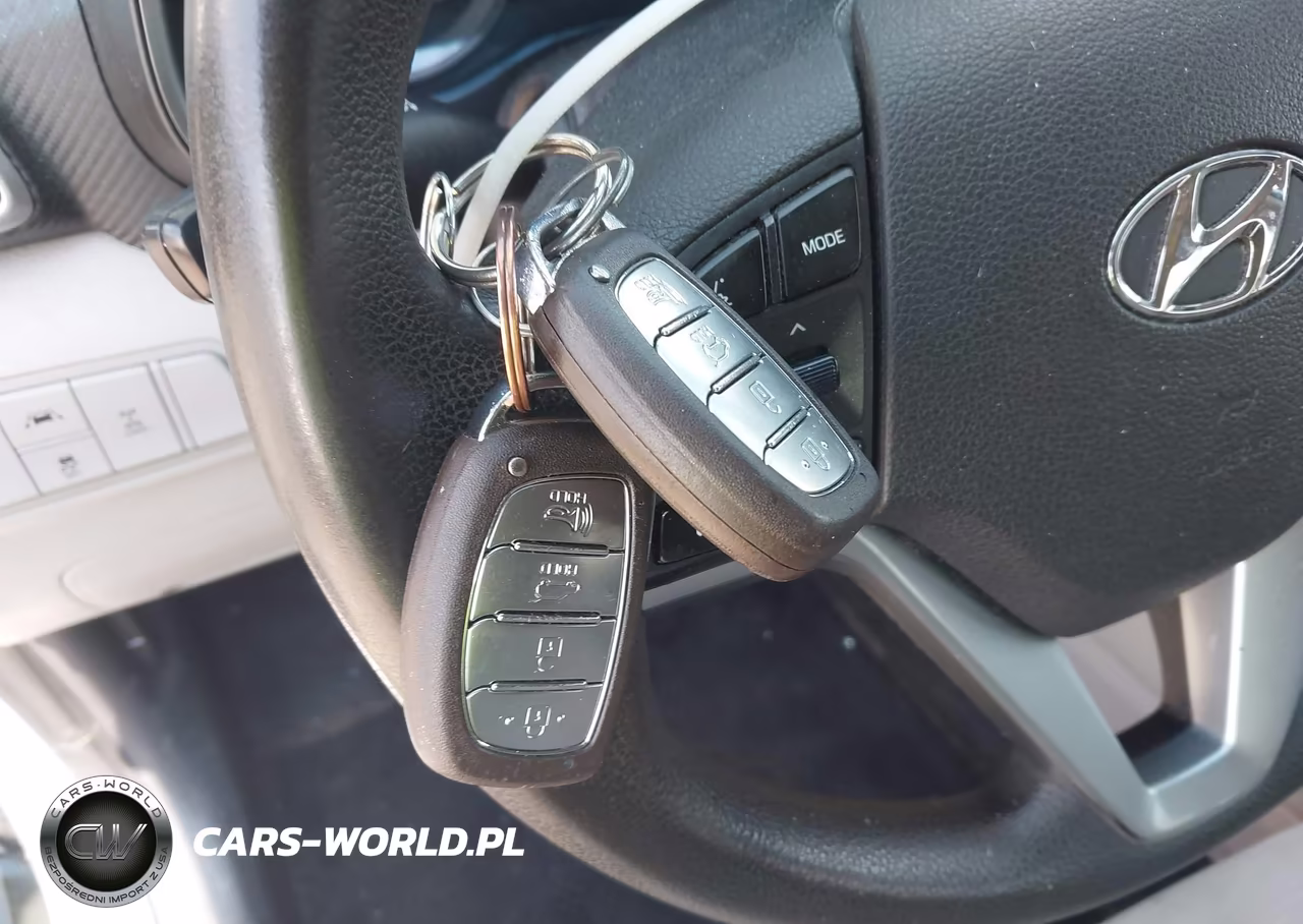 2020 Hyundai Tucson Value VIN:KM8J3CA44LU254981 - 11