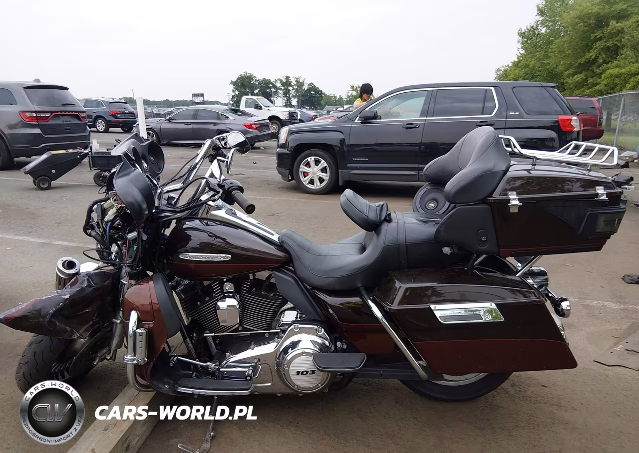 2011 Harley-Davidson Flhtk VIN:1HD1KEM10BB674024 - 12