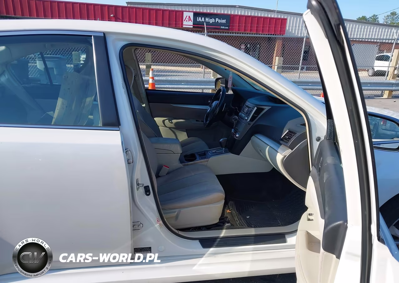 2013 Subaru Legacy 2.5I Premium VIN:4S3BMBC62D3046782 - 5