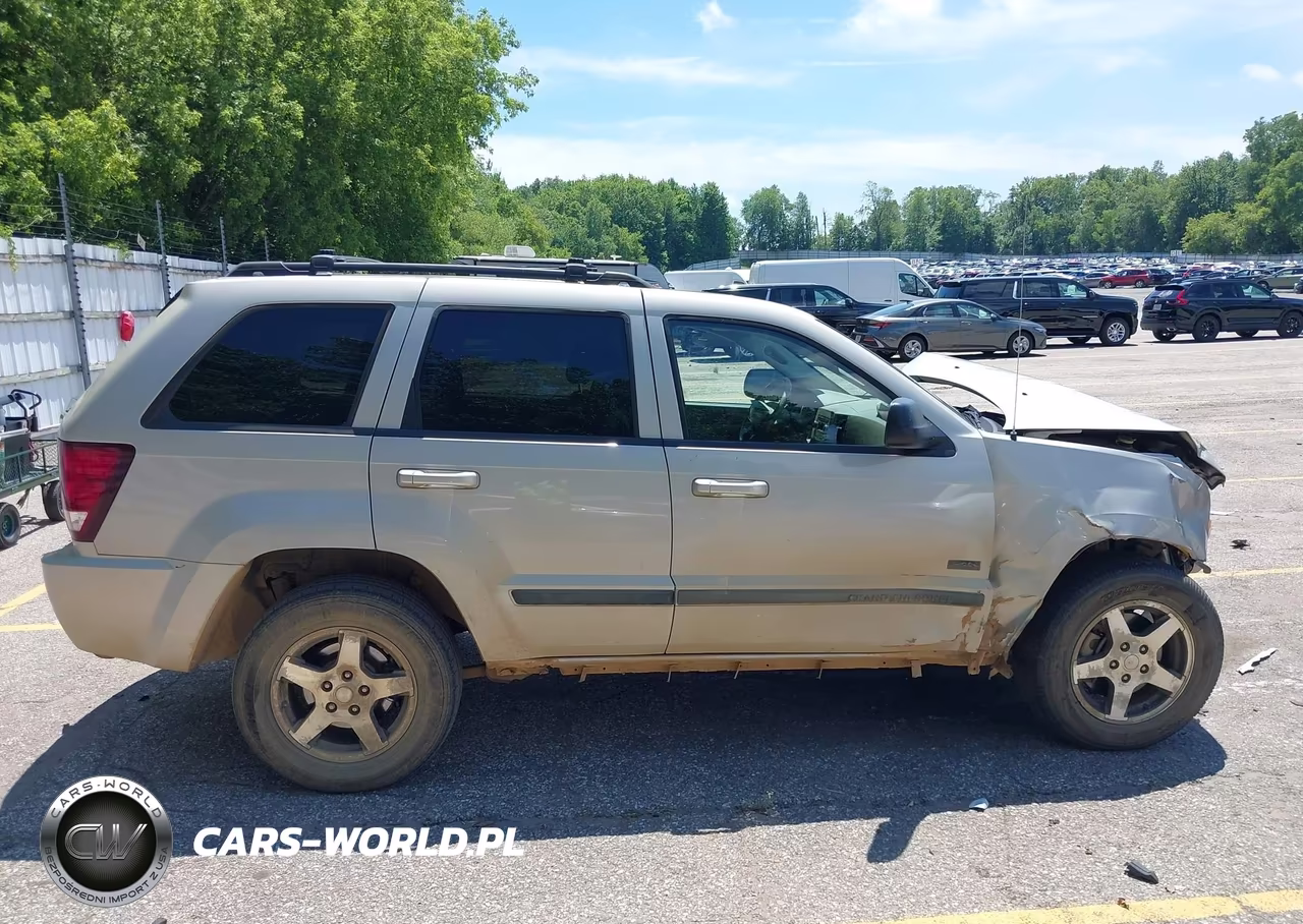 2007 Jeep Grand Cherokee Laredo VIN:1J8HR48P37C695609 - 14