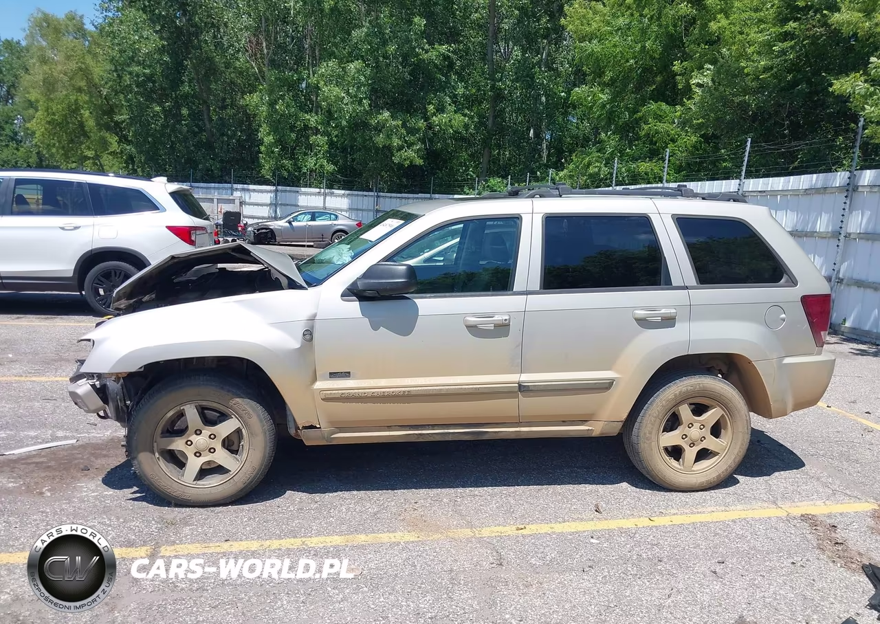 2007 Jeep Grand Cherokee Laredo VIN:1J8HR48P37C695609 - 15