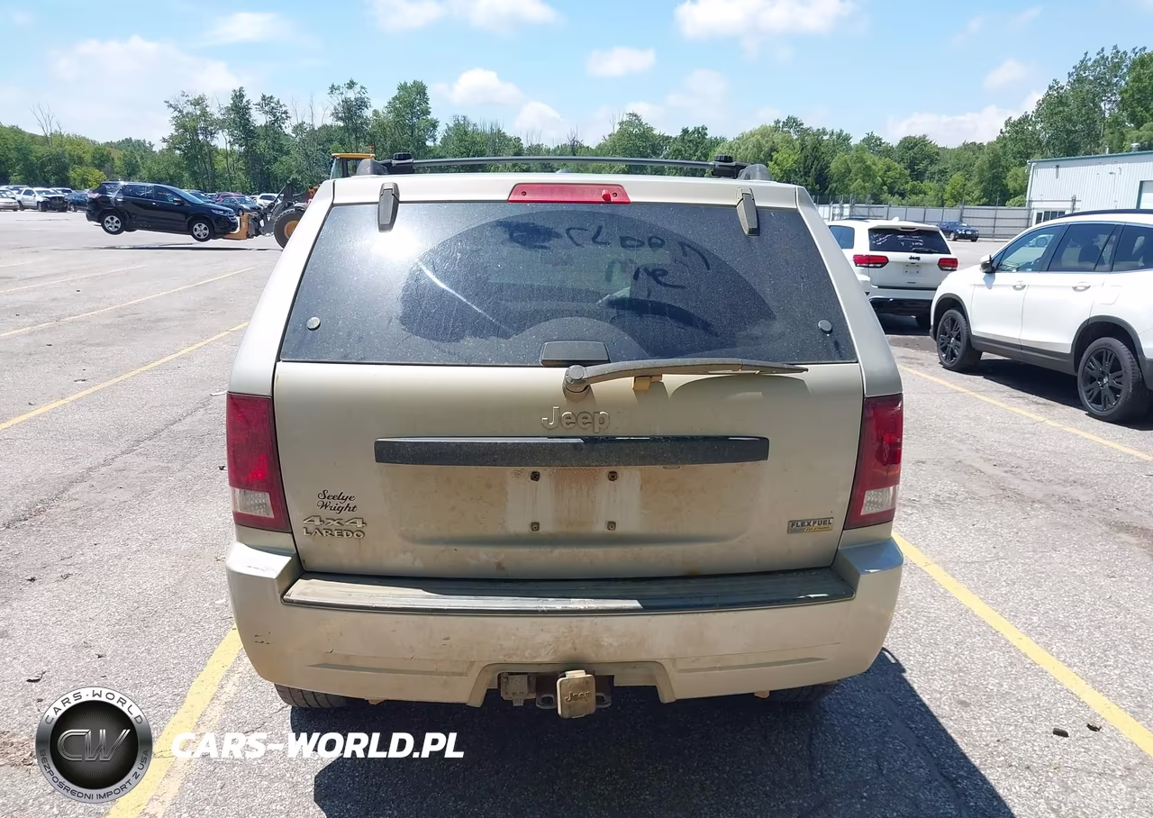 2007 Jeep Grand Cherokee Laredo VIN:1J8HR48P37C695609 - 17