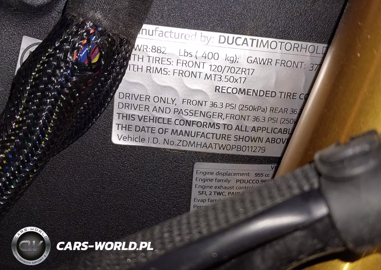 2023 Ducati Panigale V2 VIN:ZDMHAATW0PB011279 - 10