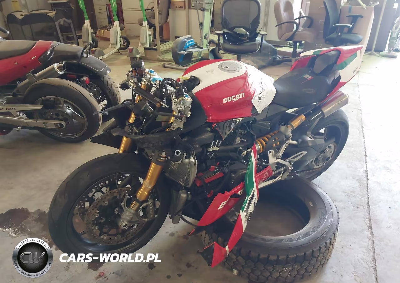 2023 Ducati Panigale V2 VIN:ZDMHAATW0PB011279 - 2