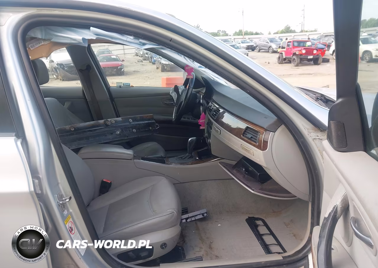2009 BMW 328I VIN:WBAPH77559NM45042 - 5