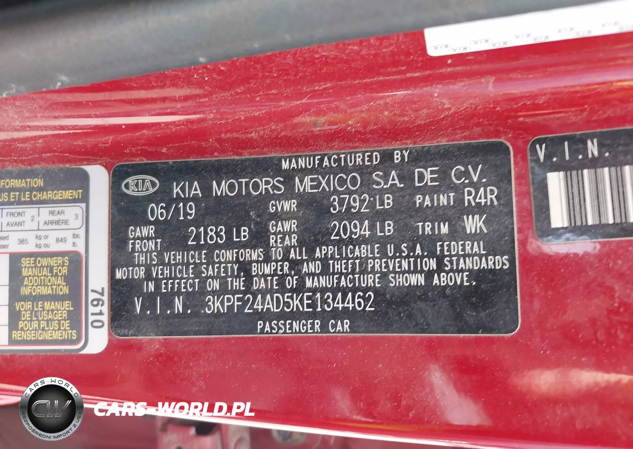 2019 Kia Forte Lxs VIN:3KPF24AD5KE134462 - 9