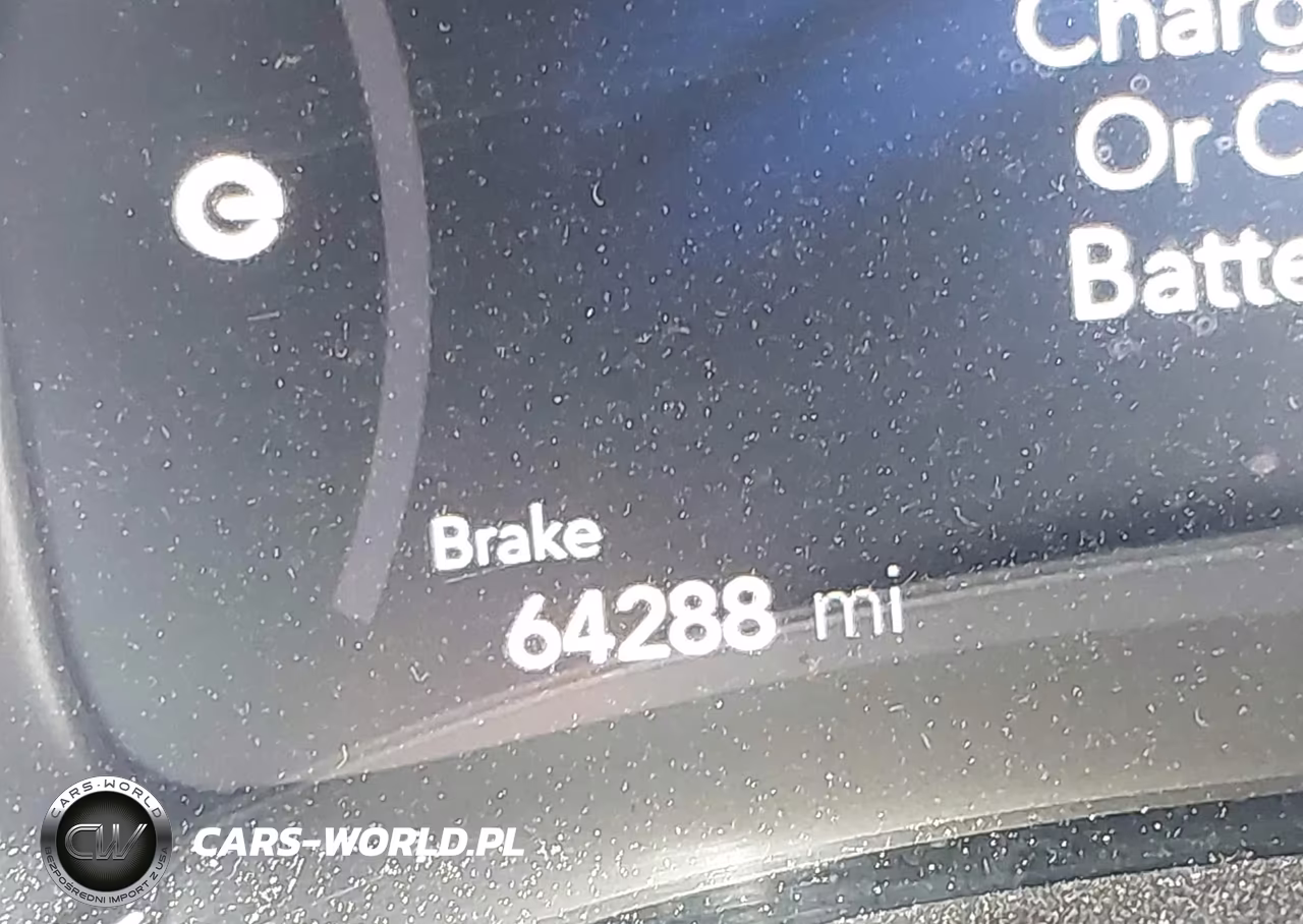 2023 Chrysler Pacifica Hybrid Touring L VIN:2C4RC1L72PR575813 - 15