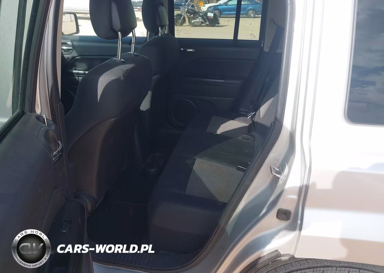 2012 Jeep Patriot Sport VIN:1C4NJPBA7CD611352 - 8